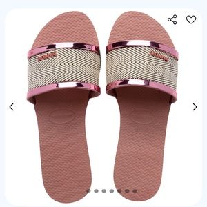 havaianas slide sandals